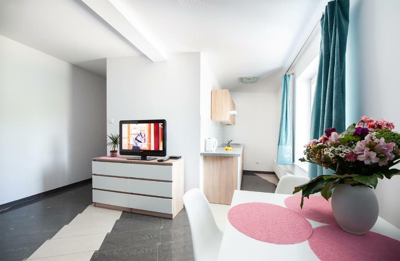 Port-Lodz Apartment By Pinpoint מראה חיצוני תמונה