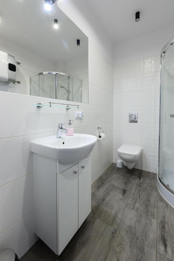 Port-Lodz Apartment By Pinpoint מראה חיצוני תמונה